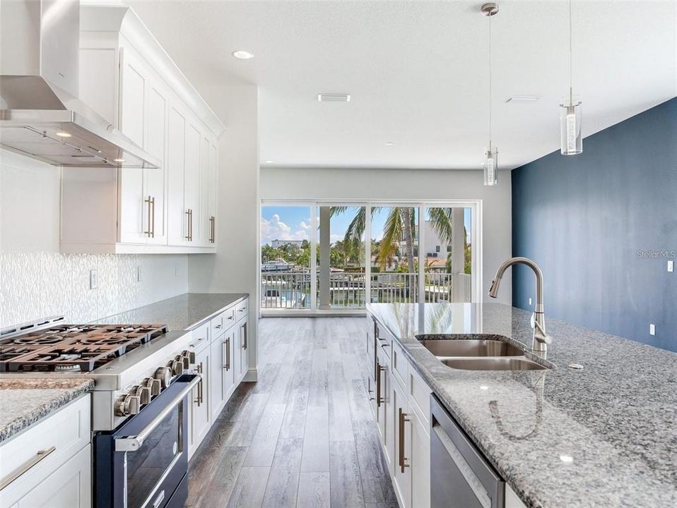 En Renta: $10,000 (4 camas, 2 baños, 2007 Pies cuadrados)