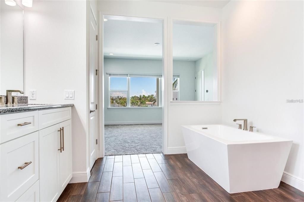 En Renta: $10,000 (4 camas, 2 baños, 2007 Pies cuadrados)