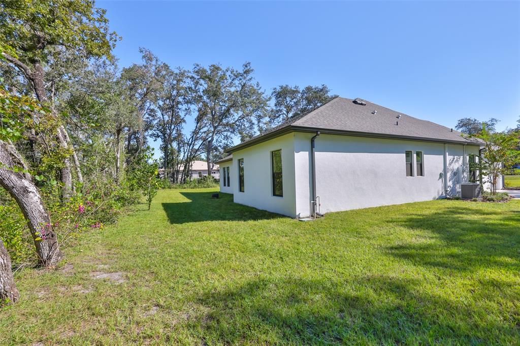 For Sale: $810,000 (4 beds, 2 baths, 2672 Square Feet)