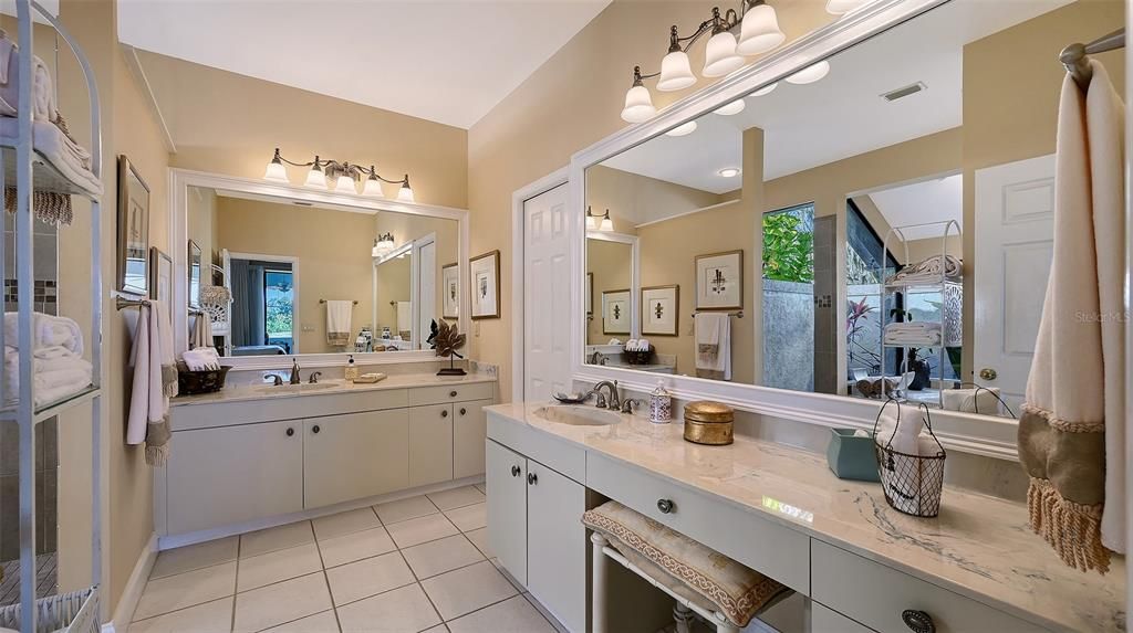 For Sale: $849,000 (4 beds, 3 baths, 3214 Square Feet)