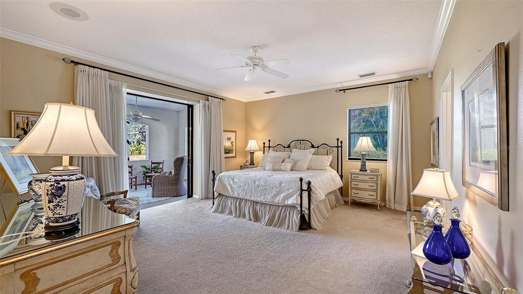 For Sale: $849,000 (4 beds, 3 baths, 3214 Square Feet)