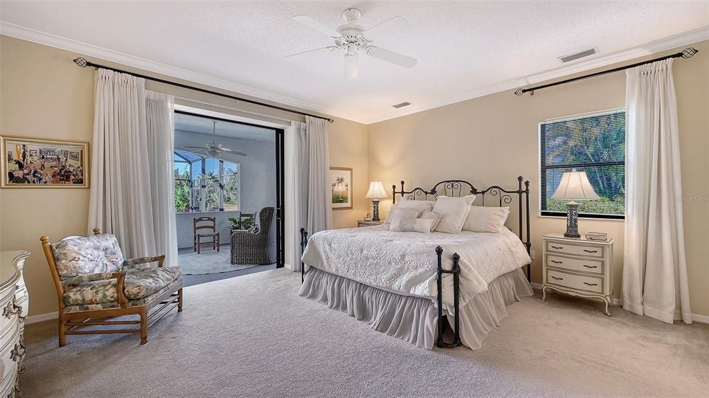 For Sale: $849,000 (4 beds, 3 baths, 3214 Square Feet)