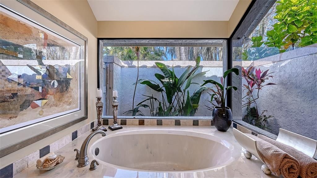 For Sale: $849,000 (4 beds, 3 baths, 3214 Square Feet)