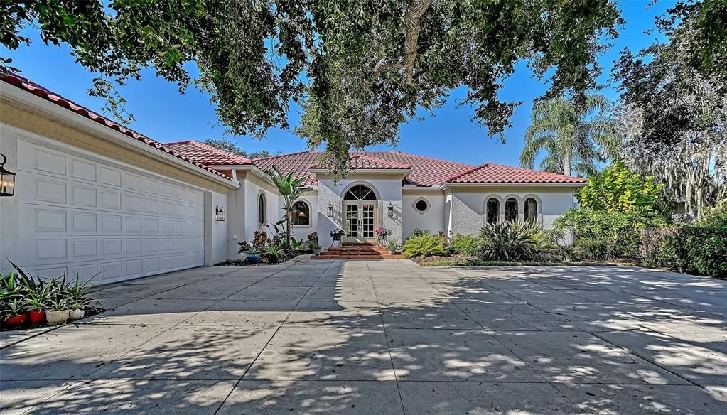 For Sale: $849,000 (4 beds, 3 baths, 3214 Square Feet)