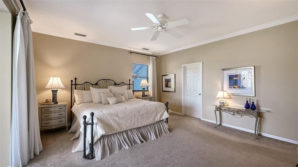 For Sale: $849,000 (4 beds, 3 baths, 3214 Square Feet)