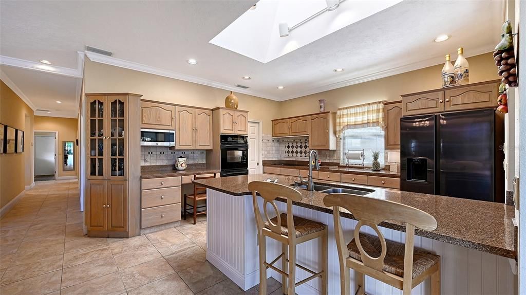 For Sale: $849,000 (4 beds, 3 baths, 3214 Square Feet)