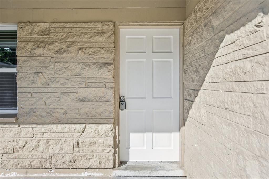 На продажу: $395,000 (4 спален, 3 ванн, 1578 Квадратных фут)