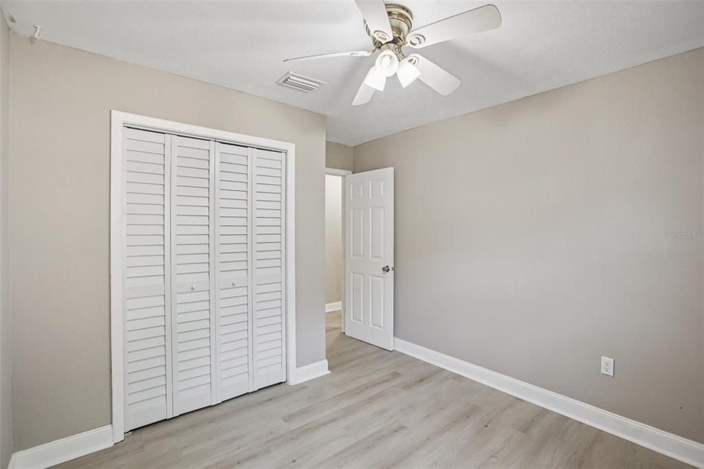 На продажу: $395,000 (4 спален, 3 ванн, 1578 Квадратных фут)