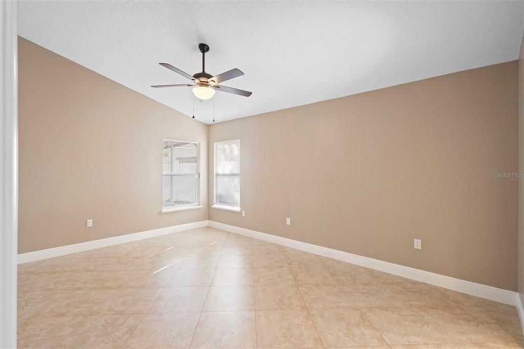 For Rent: $2,150 (3 beds, 2 baths, 1225 Square Feet)