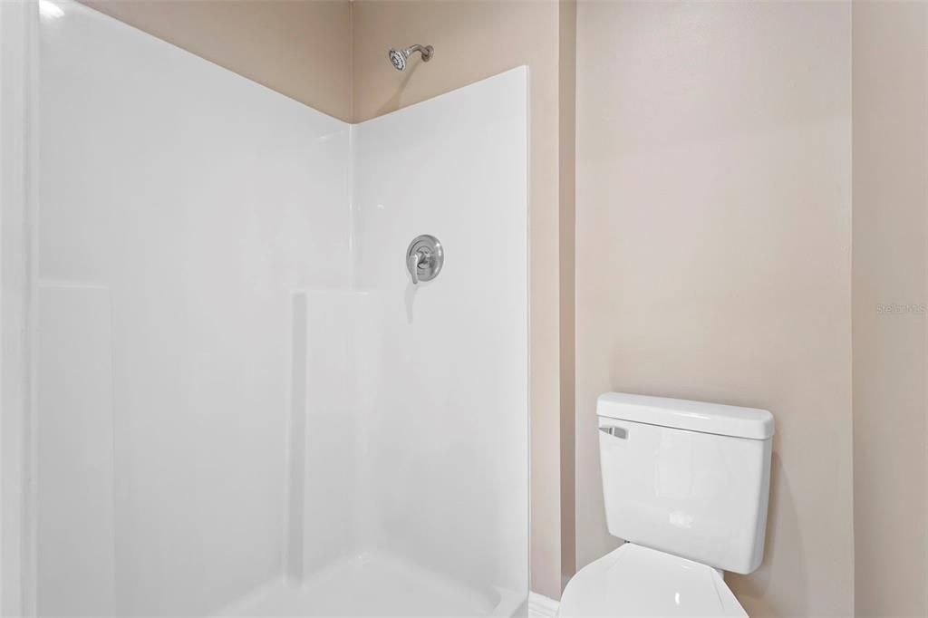 For Rent: $2,150 (3 beds, 2 baths, 1225 Square Feet)