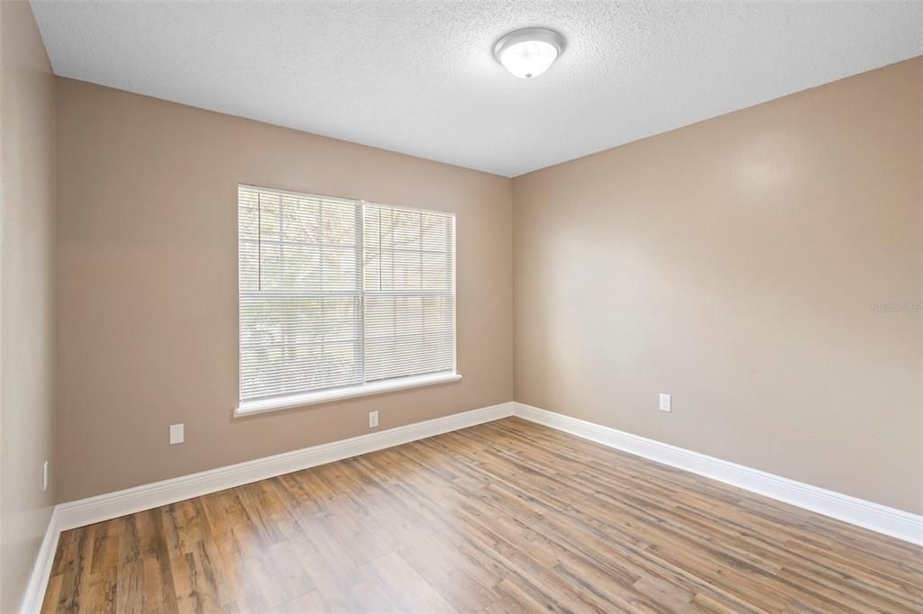 For Rent: $2,150 (3 beds, 2 baths, 1225 Square Feet)