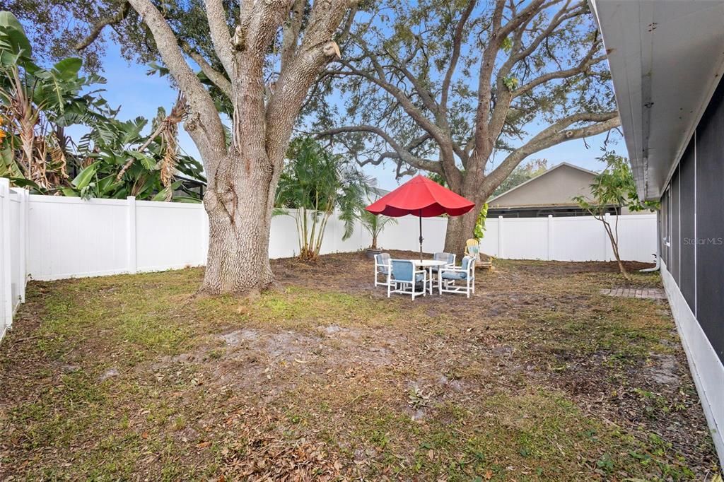 For Rent: $2,150 (3 beds, 2 baths, 1225 Square Feet)