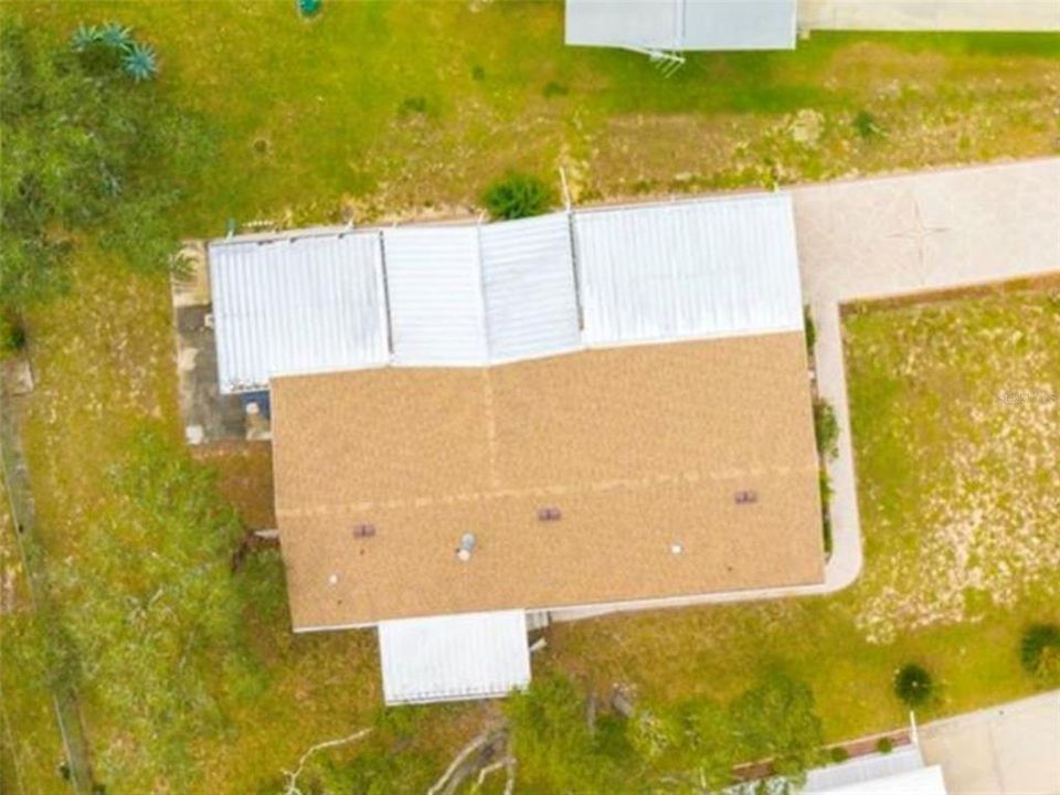 For Sale: $269,800 (3 beds, 2 baths, 2015 Square Feet)