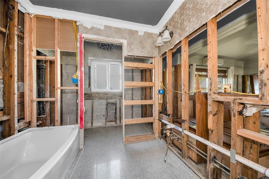 For Sale: $982,000 (4 beds, 2 baths, 2056 Square Feet)