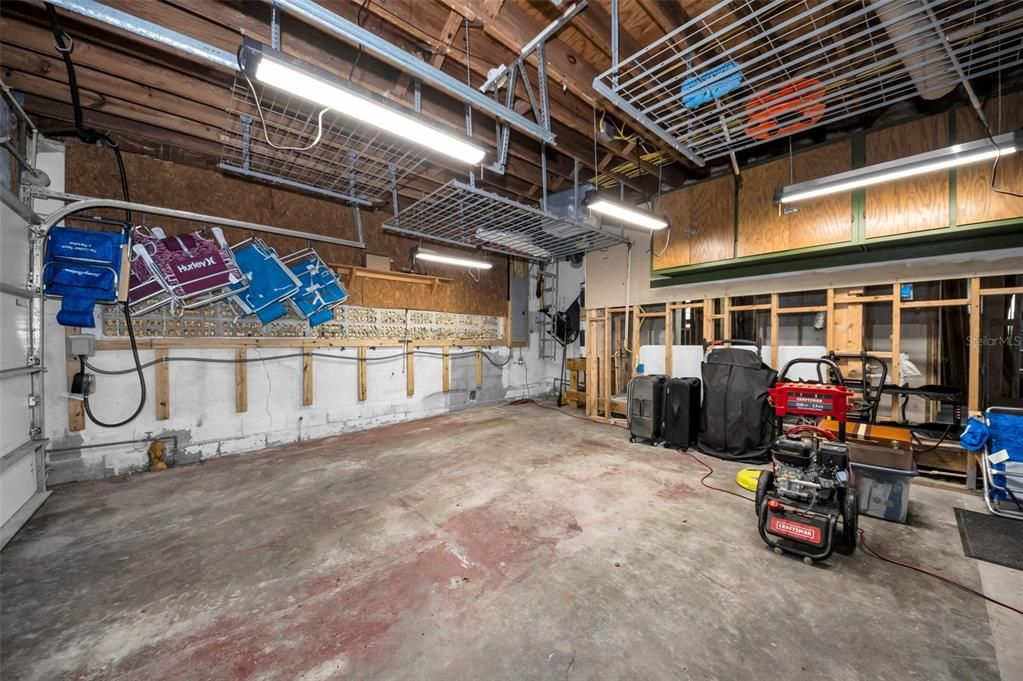 For Sale: $982,000 (4 beds, 2 baths, 2056 Square Feet)