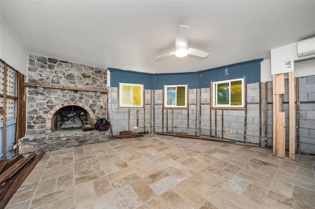 For Sale: $982,000 (4 beds, 2 baths, 2056 Square Feet)