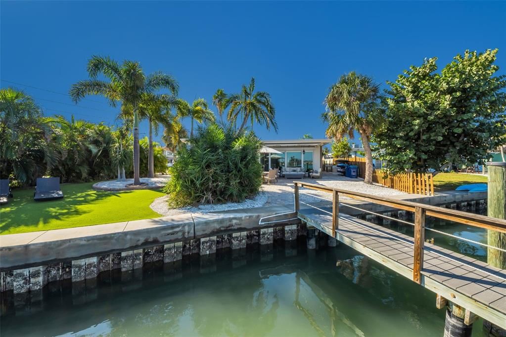 For Sale: $982,000 (4 beds, 2 baths, 2056 Square Feet)