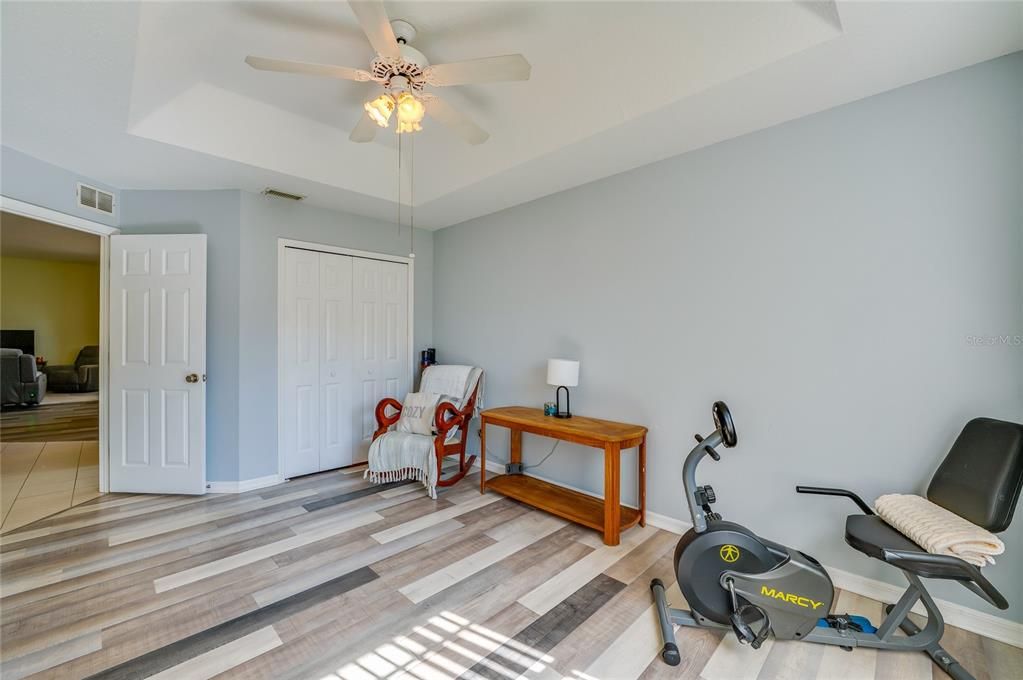 待售: $398,000 (3 贝兹, 2 浴室, 2191 平方英尺)