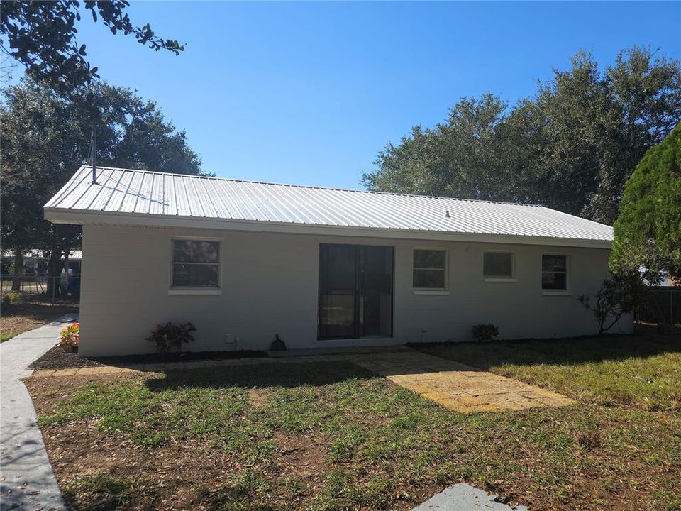 待售: $190,000 (3 贝兹, 1 浴室, 1080 平方英尺)