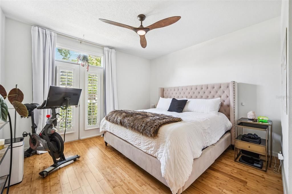 For Sale: $690,000 (3 beds, 3 baths, 1777 Square Feet)