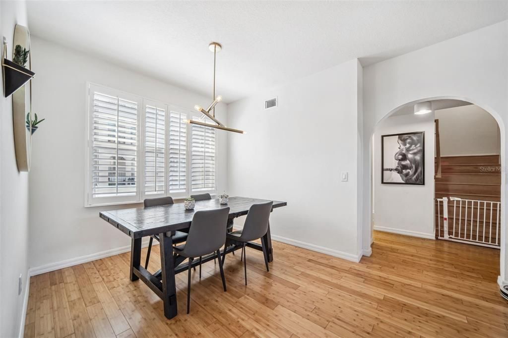 For Sale: $690,000 (3 beds, 3 baths, 1777 Square Feet)