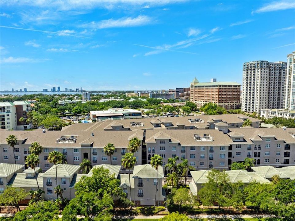 For Sale: $690,000 (3 beds, 3 baths, 1777 Square Feet)