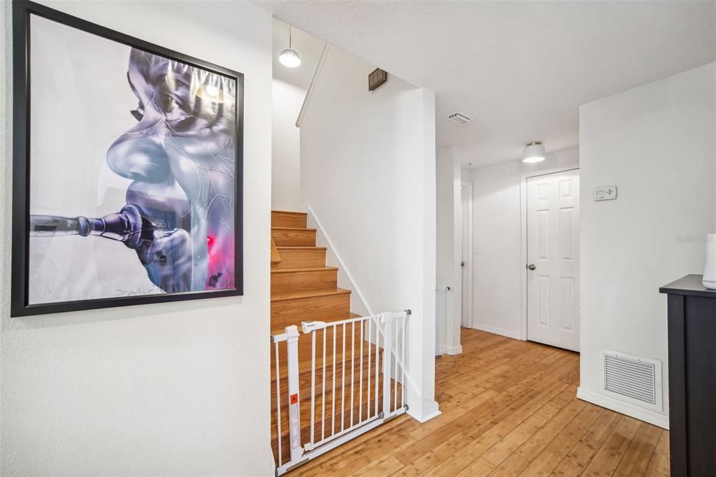 For Sale: $690,000 (3 beds, 3 baths, 1777 Square Feet)