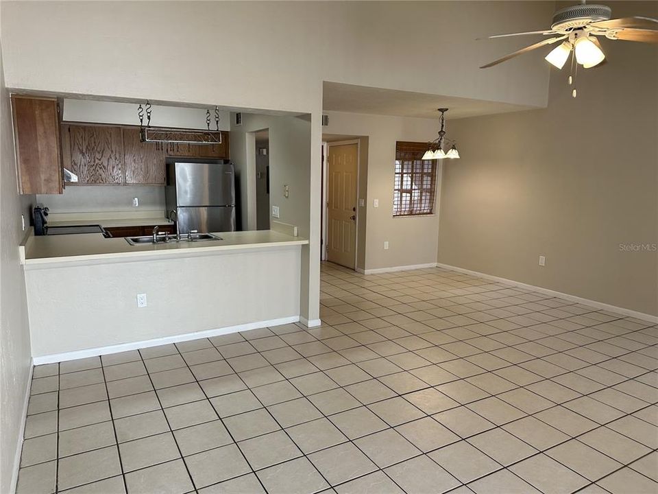 For Sale: $219,900 (3 beds, 2 baths, 1321 Square Feet)