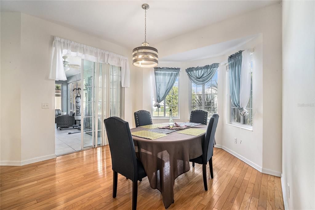 For Sale: $259,000 (2 beds, 2 baths, 1731 Square Feet)