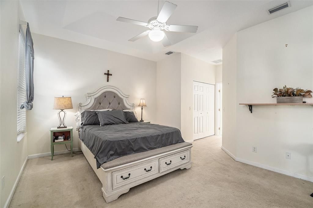 For Sale: $259,000 (2 beds, 2 baths, 1731 Square Feet)