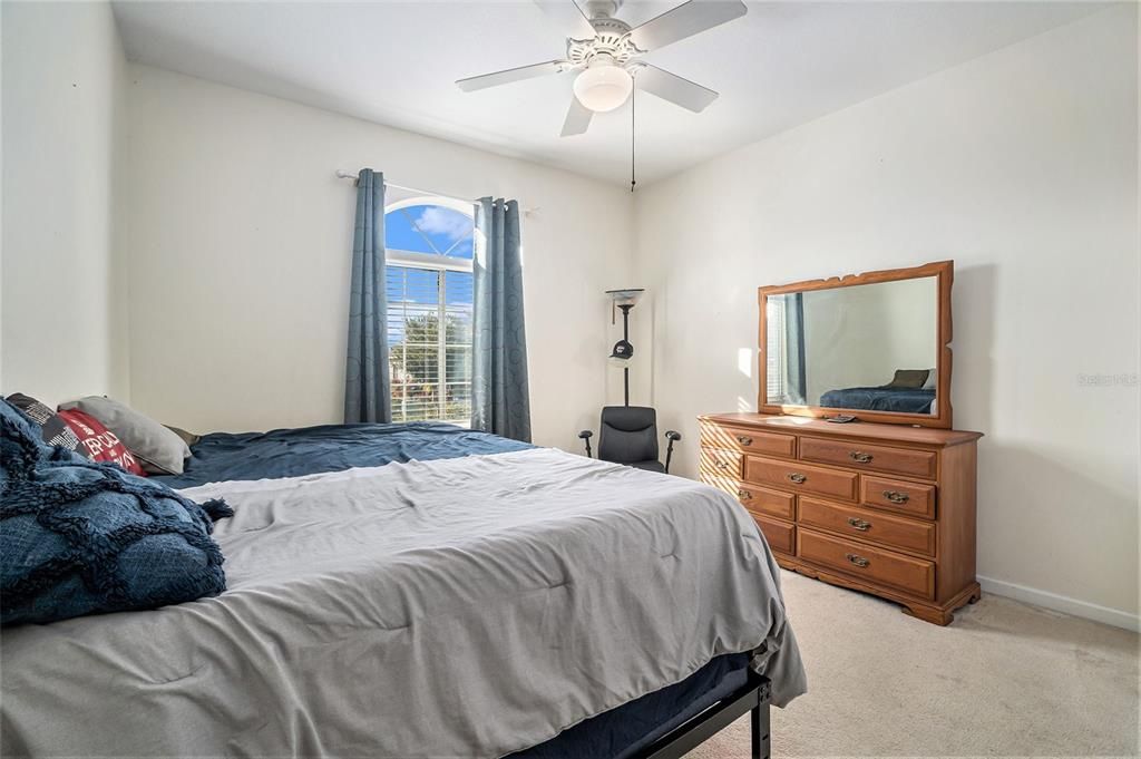 For Sale: $259,000 (2 beds, 2 baths, 1731 Square Feet)