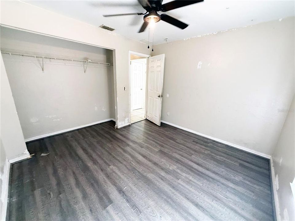 En Venta: $235,000 (3 camas, 2 baños, 1148 Pies cuadrados)