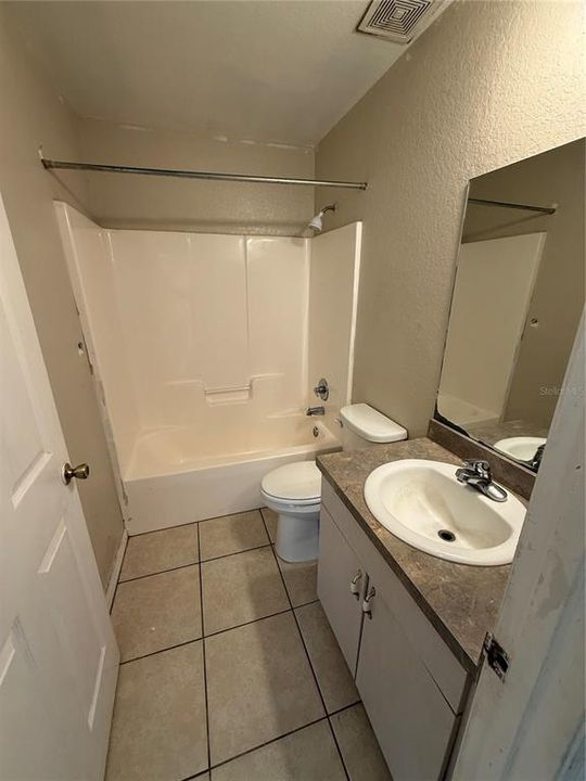 En Venta: $235,000 (3 camas, 2 baños, 1148 Pies cuadrados)