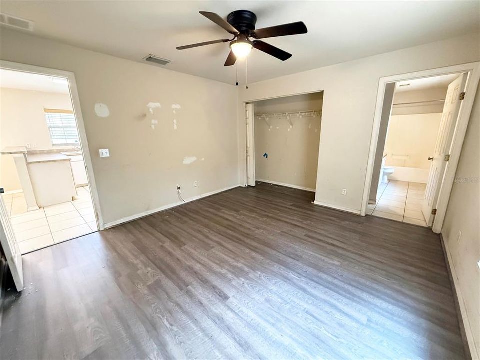 En Venta: $235,000 (3 camas, 2 baños, 1148 Pies cuadrados)