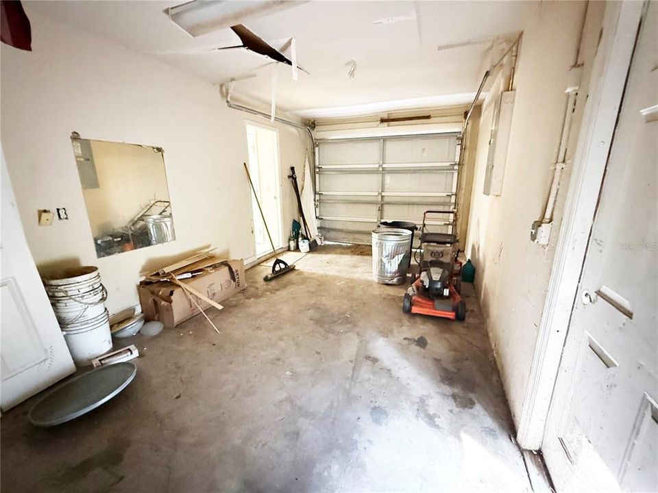 For Sale: $199,500 (3 beds, 2 baths, 1148 Square Feet)