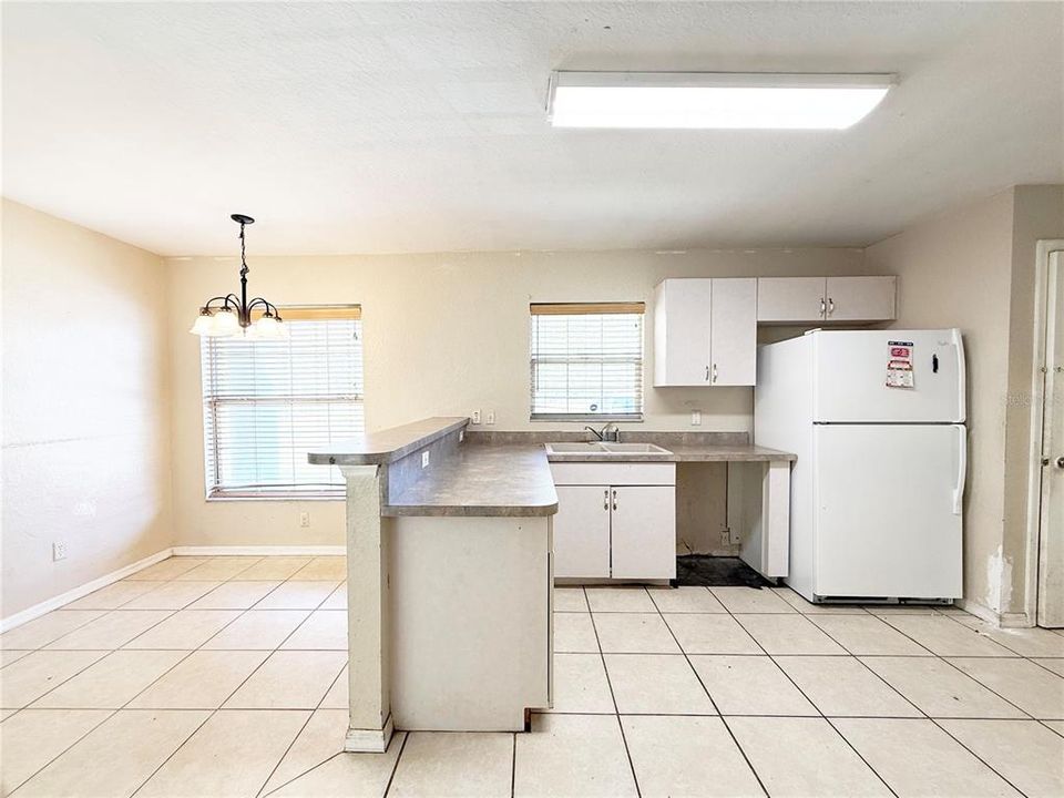 En Venta: $235,000 (3 camas, 2 baños, 1148 Pies cuadrados)