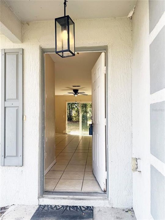 En Venta: $235,000 (3 camas, 2 baños, 1148 Pies cuadrados)