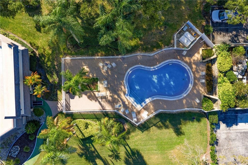 待售: $249,000 (2 贝兹, 2 浴室, 1225 平方英尺)