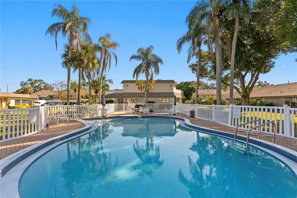 待售: $249,000 (2 贝兹, 2 浴室, 1225 平方英尺)