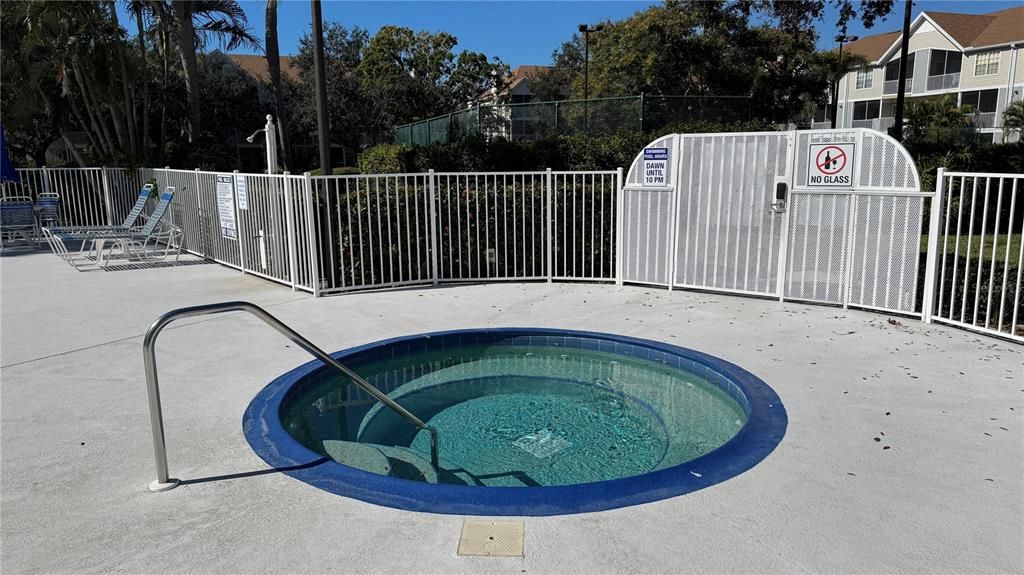 出租: $2,500 (1 贝兹, 1 浴室, 576 平方英尺)