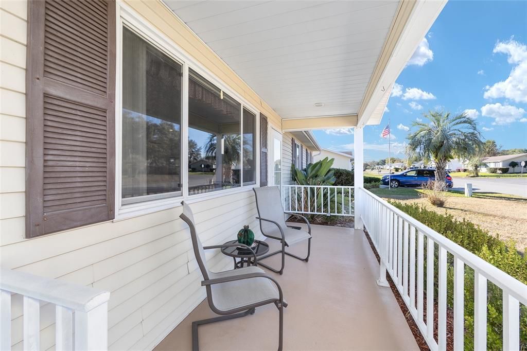 待售: $174,888 (2 贝兹, 2 浴室, 1000 平方英尺)