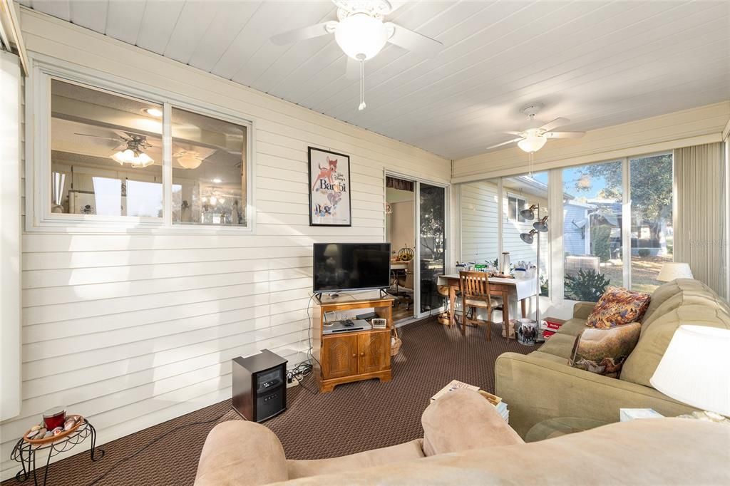 待售: $174,888 (2 贝兹, 2 浴室, 1000 平方英尺)