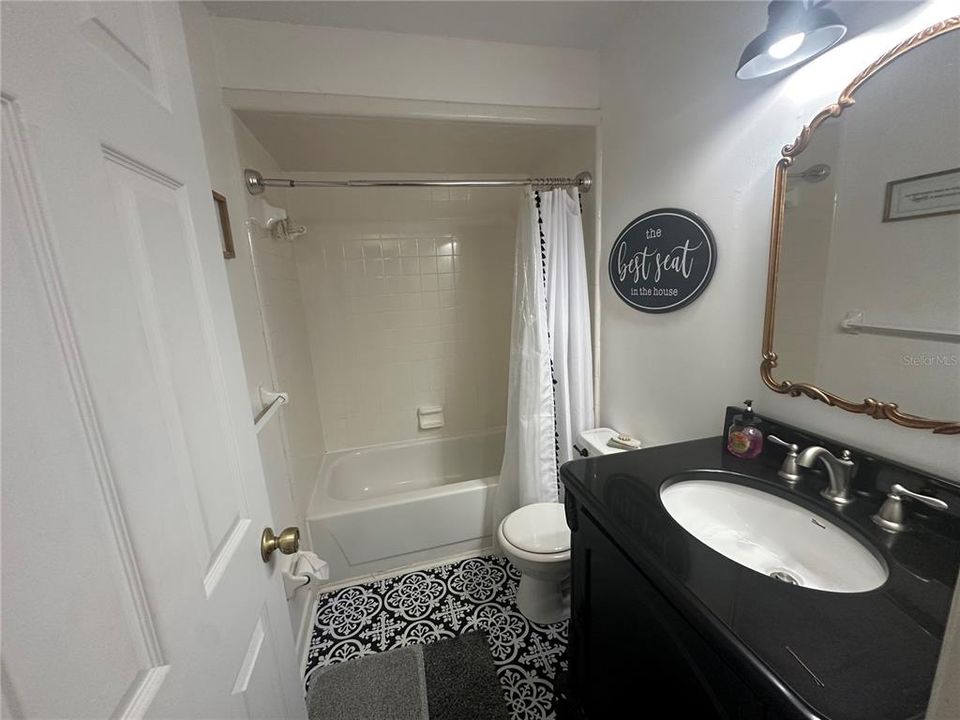 For Rent: $3,200 (3 beds, 2 baths, 2258 Square Feet)