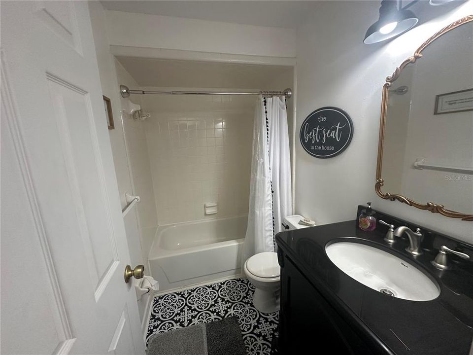 For Rent: $3,200 (3 beds, 2 baths, 2258 Square Feet)