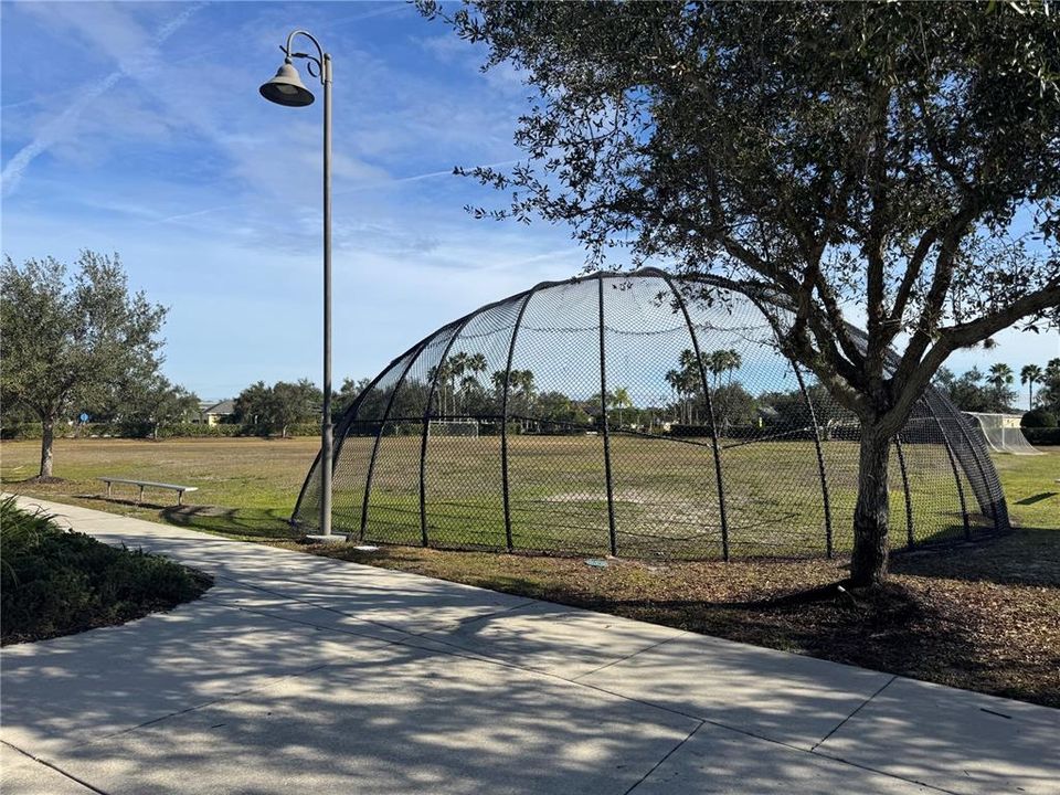 For Rent: $2,795 (3 beds, 2 baths, 1744 Square Feet)