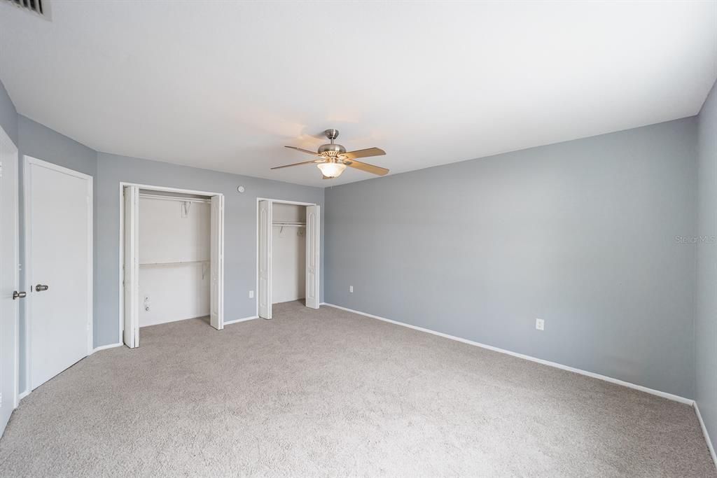 待售: $219,000 (2 贝兹, 1 浴室, 1200 平方英尺)