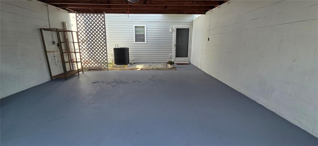 待售: $219,000 (2 贝兹, 1 浴室, 1200 平方英尺)