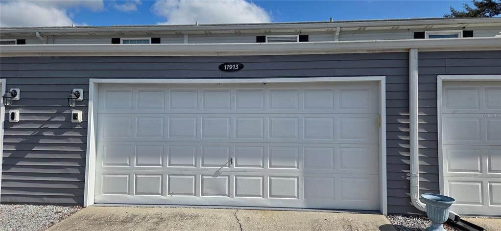 待售: $219,000 (2 贝兹, 1 浴室, 1200 平方英尺)