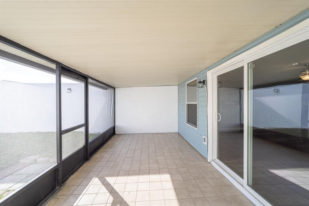 待售: $219,000 (2 贝兹, 1 浴室, 1200 平方英尺)