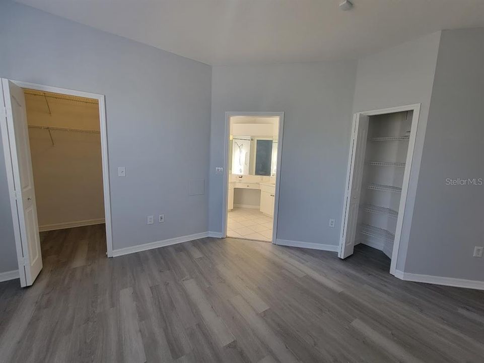 待售: $395,000 (4 贝兹, 2 浴室, 1364 平方英尺)